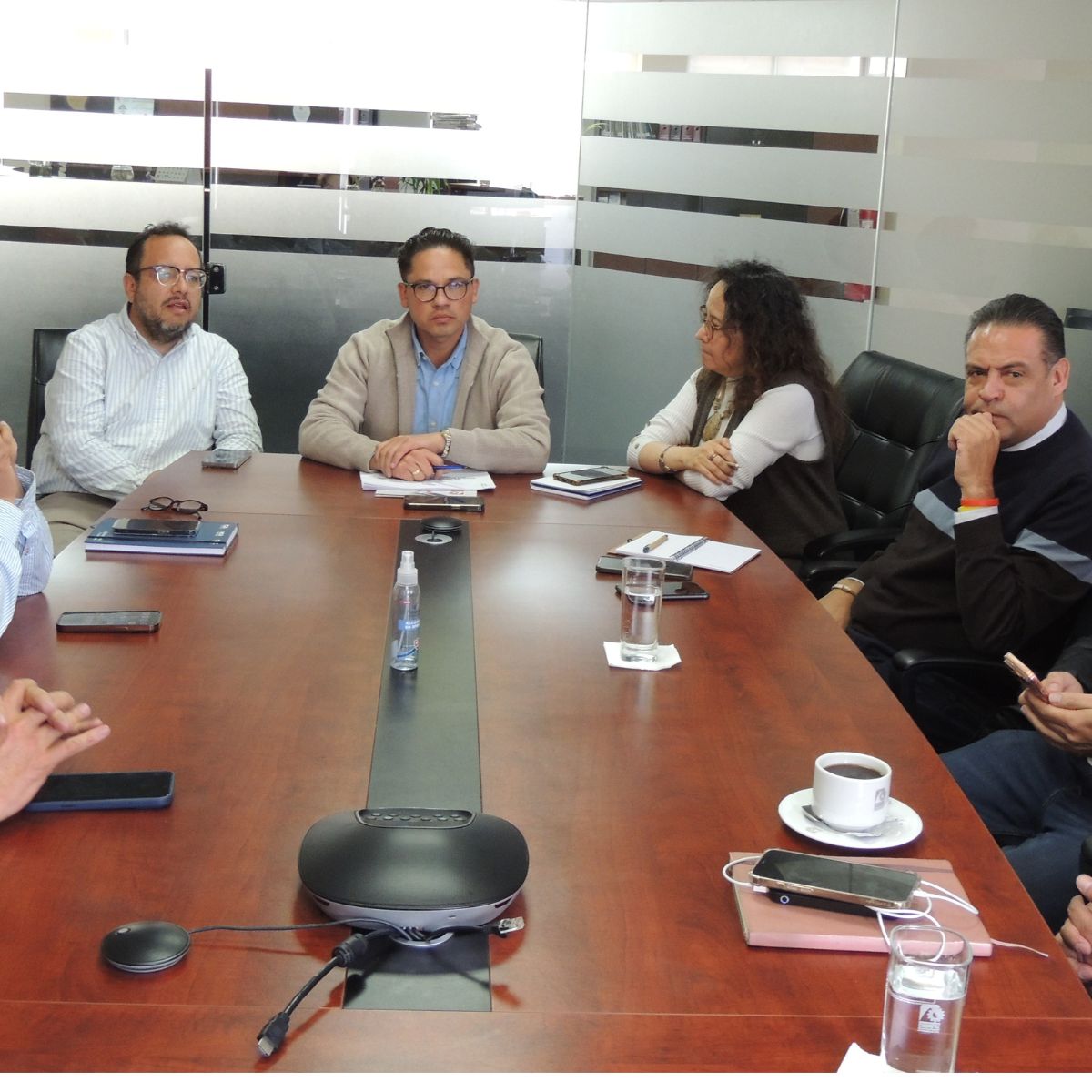 INDUSTRIALES Y GOBERNACIÓN UNEN ESFUERZOS PARA REACTIVAR LA ECONOMÍA Y CONSTRUIR EL FUTURO DE LA PAZ
