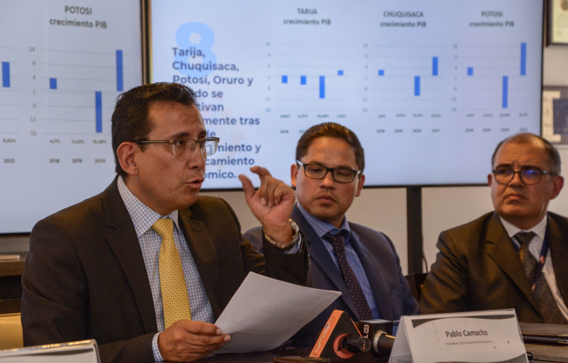 Industriales presentan las diez razones  que hacen inviable el incremento salarial en 2023