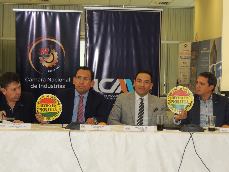 LA CNI E ICAM LANZAN EL PREMIO AL PERIODISMO EN COCHABAMBA