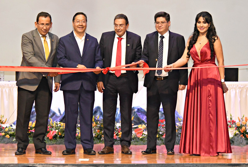 CNI y CADINPAZ asisten a inauguración de La Paz Expone 